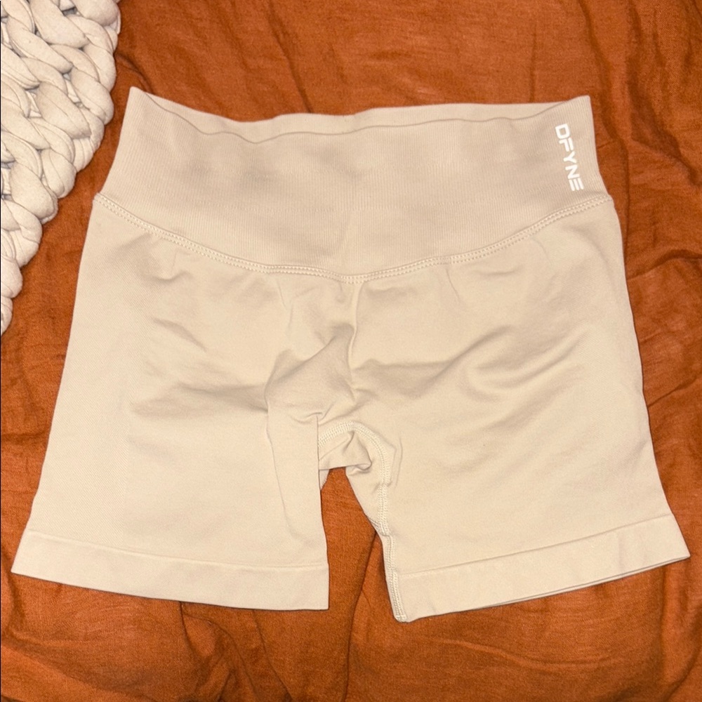 Impact Shorts | 4.5"